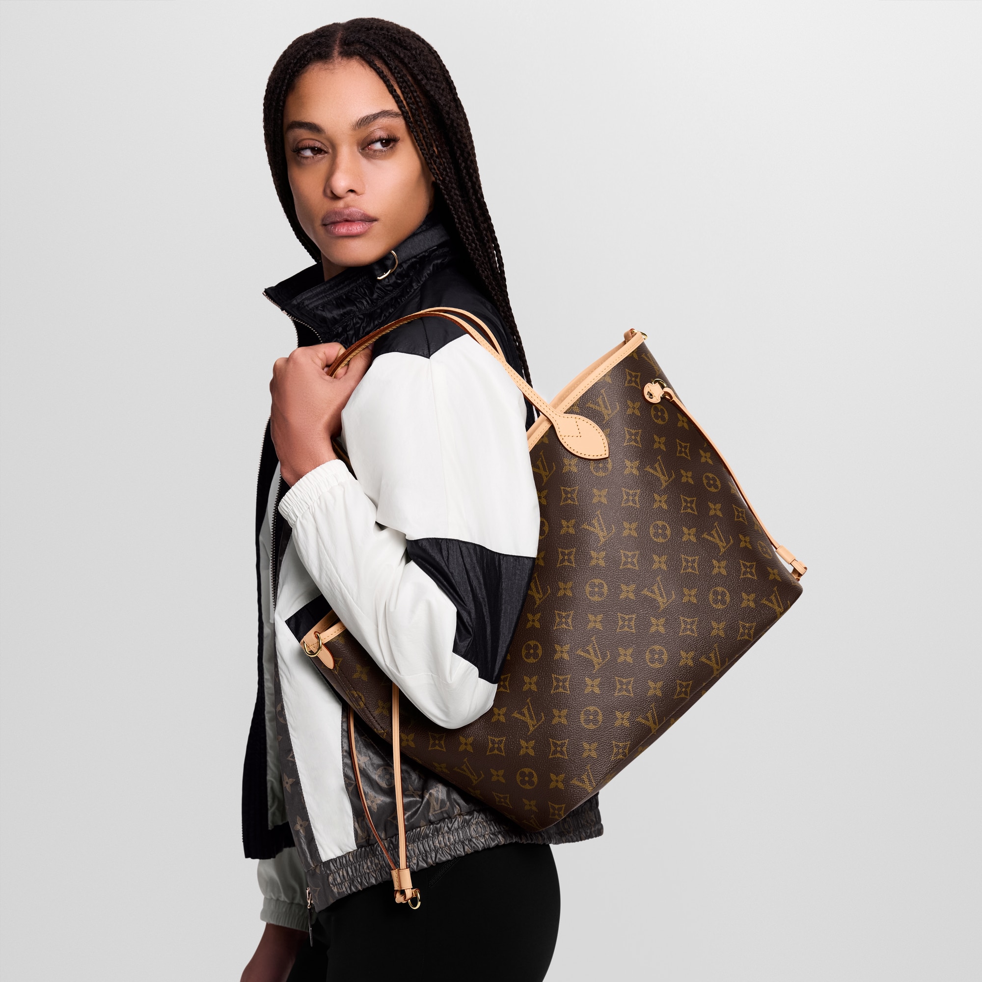 LV First Cap - Luxury S00 Black | LOUIS VUITTON